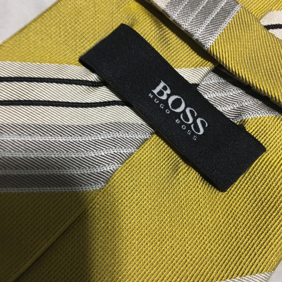 Hugo Boss 100% silk Tie - Picture 1 of 5